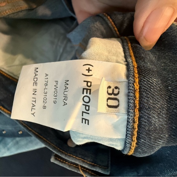 (+)People Maura Studded Straight Leg Jeans Made in Italy Women’s SZ 30 - Picture 5 of 7